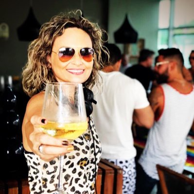 DjSandraBull's tweet photo. #NovaFotoDoPerfil https://t.co/o178EA2hLI