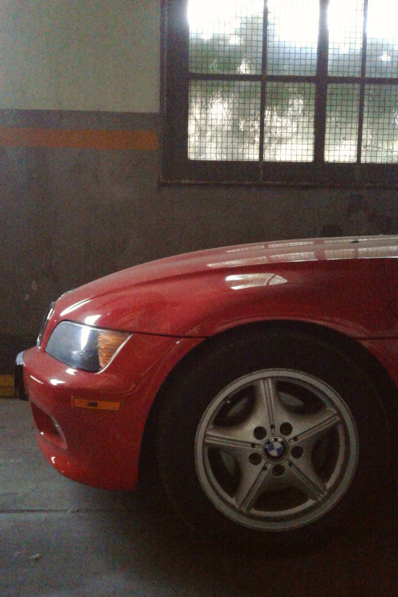 Autazos's tweet photo. 🔥Z3 #Autazo
Descansando en una cochera https://t.co/OHOpFanLfU