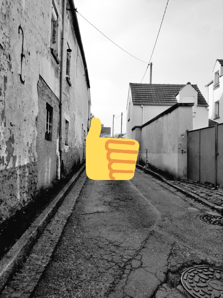 Ozonsofficiel's tweet photo. Contents d'avoir pu arpenter les rues de @ChanteloupLV pour vs rencontrer. On espère vs retrouver vite. Merci aux médiateurs et animateurs de rue. On traverse la #rue pour vous trouver du #travail! Ce n'est que le début #Ozons #territoirezerochomage #Nouveaumodederecrutement https://t.co/OolhLYiQIi