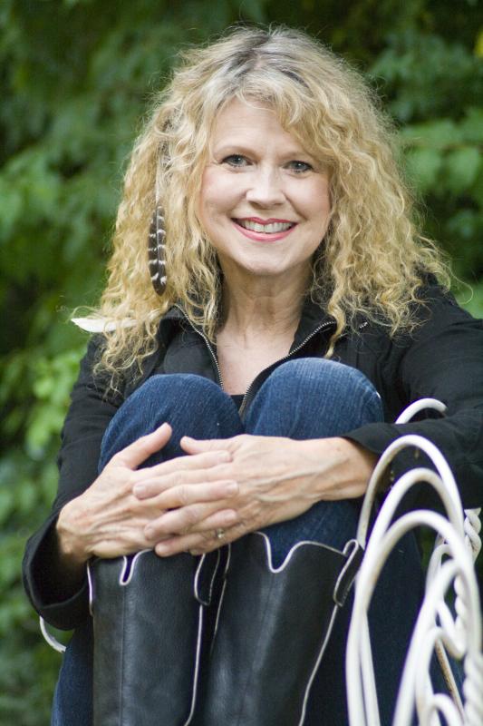 Country singer-songwriter Becky Hobbs is 70. Happy Birthday!!     