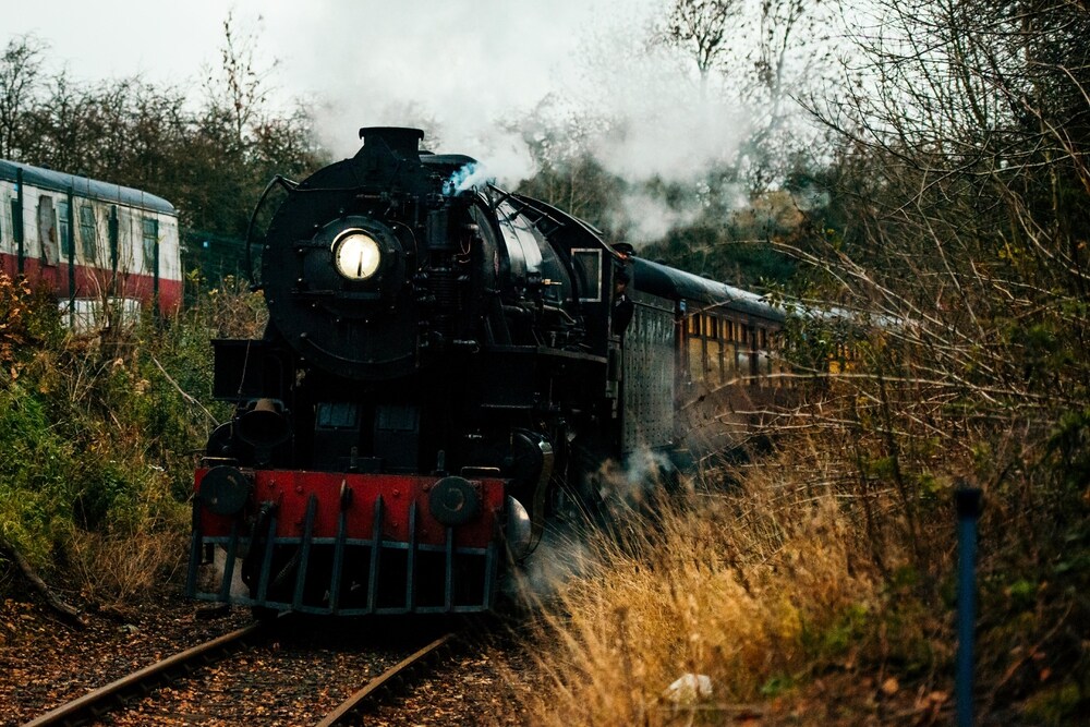 bulleys's tweet image. Steam train events company creates six jobs in Telford.

Richard Bradbury, director of Bulleys Bradbury, the Telford-based commercial property consultancy, arranged the letting on behalf of the landlord of Halesfield 19, Paloma Capital.