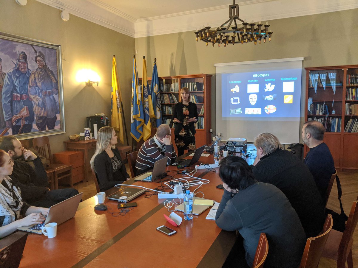 DFRLab's tweet photo. This week in #Estonia, @nikaaleksejeva and @r_osadchuk taught #DigitalSherlocks from @ICDS_Tallinn and @propastop how to spot bots and trolls on #socialmedia. Thanks to the #ZincNetwork for hosting us! https://t.co/w1v0G5KE7i