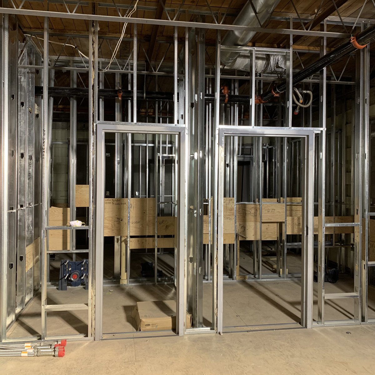 Construction of our new Family and Boys’ and Girls’ Locker Rooms as well as our new Fitness Centre continues to progress! These will be the first redeveloped areas to open this spring as part of our #2021Project 🛠