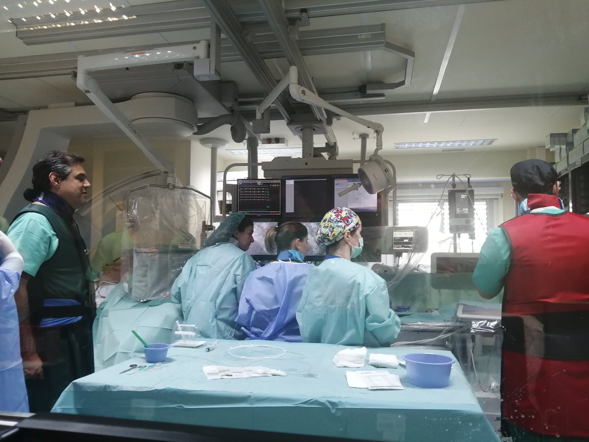 3rd and Final D@CL case. All-women team dealing with severe in-stent RCA ostial stenosis, again with the help of IVUS, RotaPro, and Shock-waves. Great work! @MartaTavS <a href="/JorgeG_71/">Jorge Guardado</a> @DrFSoares @CarlosGalvoBra1 @DrManuelSantos <a href="/QuinaCatarina/">Catarina Quina</a> <a href="/tiagoadrega/">Tiago Adrega</a>