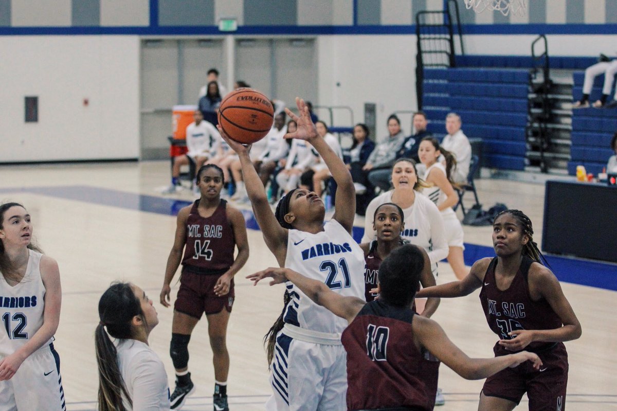 ECCWBB's tweet photo. Game day!!! Conference game # 2 at Harbor College at 5 pm. Come and support your Warriors 💙🏀#roadtofour #ECCWBB #womensbasketball https://t.co/89OjMRthih