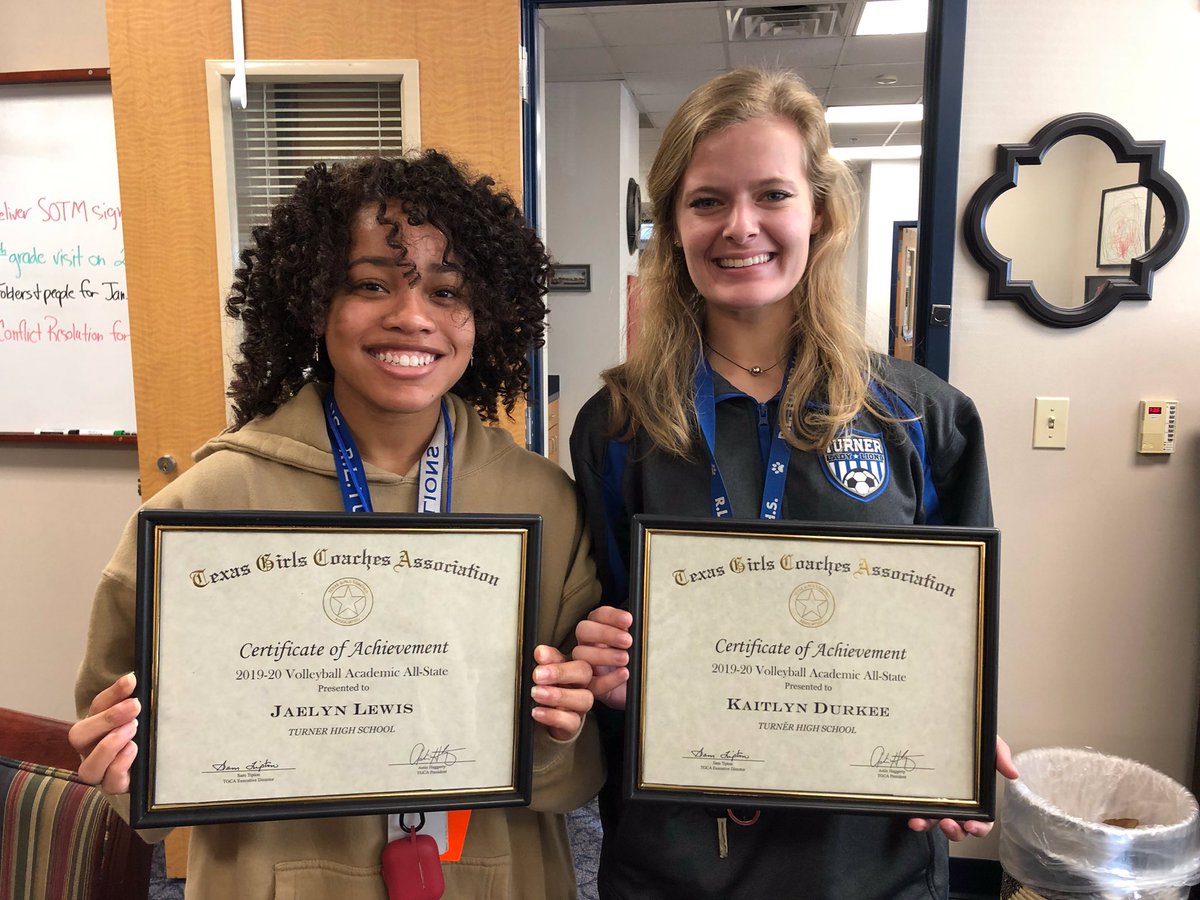DrChapmanCISD's tweet photo. Congratulations to the Turner HS Volleyball Academic All-Staters! Way to go ladies! @CFBISD @rltcfb https://t.co/NgBMR1rN5x