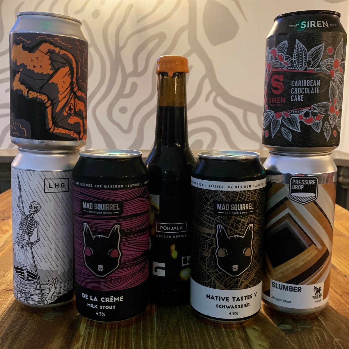 Come and find solace in our wonderful selection of dark beers 🍻 
#craftbeer #craftbeeruk #ukcraftbeer #beer #madsquirrel #madsquirrelharpenden #harpenden #hertfordshire #stout #porter #takeout #cans