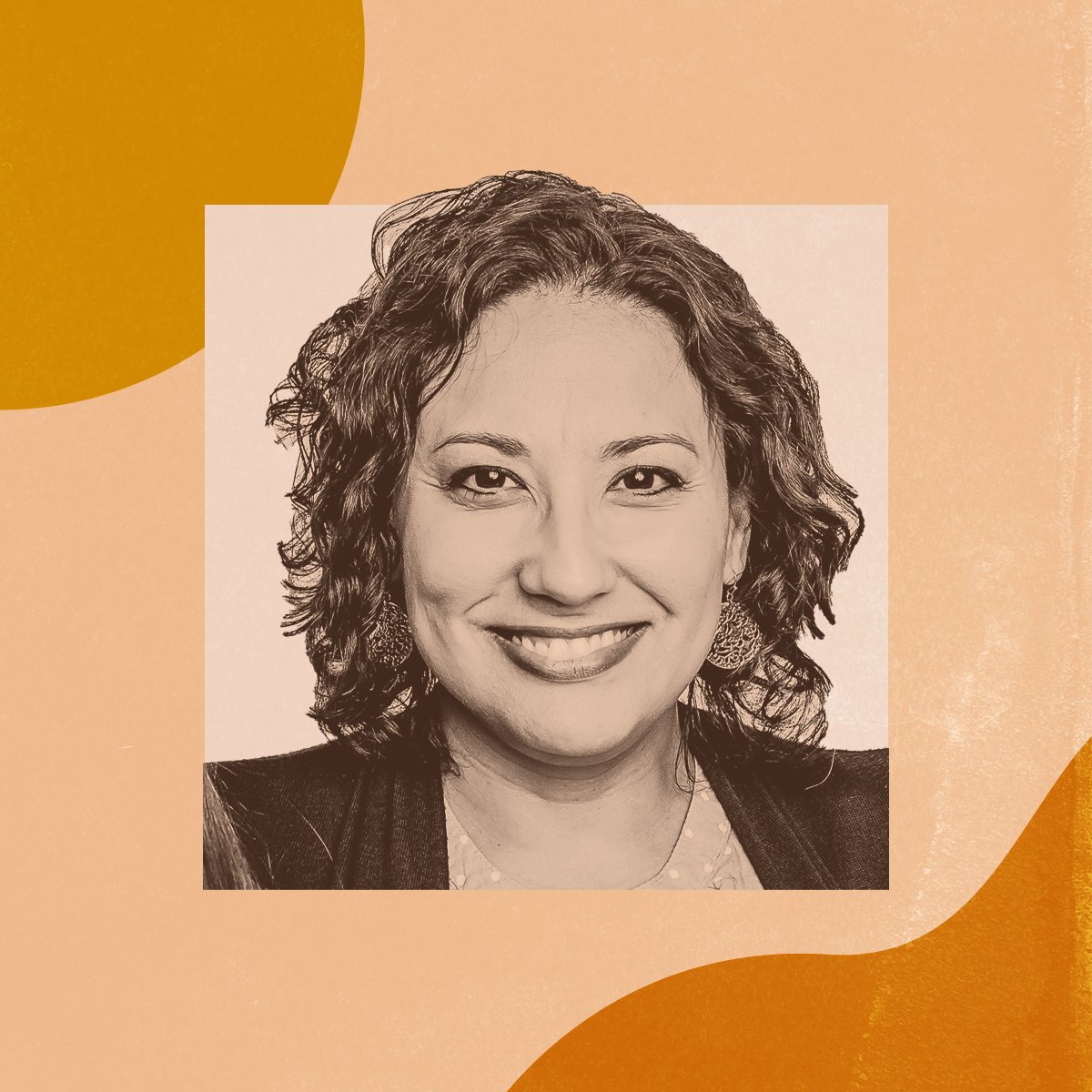 TexasExes's tweet photo. Life Member Leticia Acosta says @TexasExes_HAN is about community—and rallying to support initiatives: “For me it’s about supporting Hispanic scholarships. As a recipient of a Texas Exes scholarship, I felt it was my responsibility to give back. That’s what motivated me.” https://t.co/6wziuW5UyM
