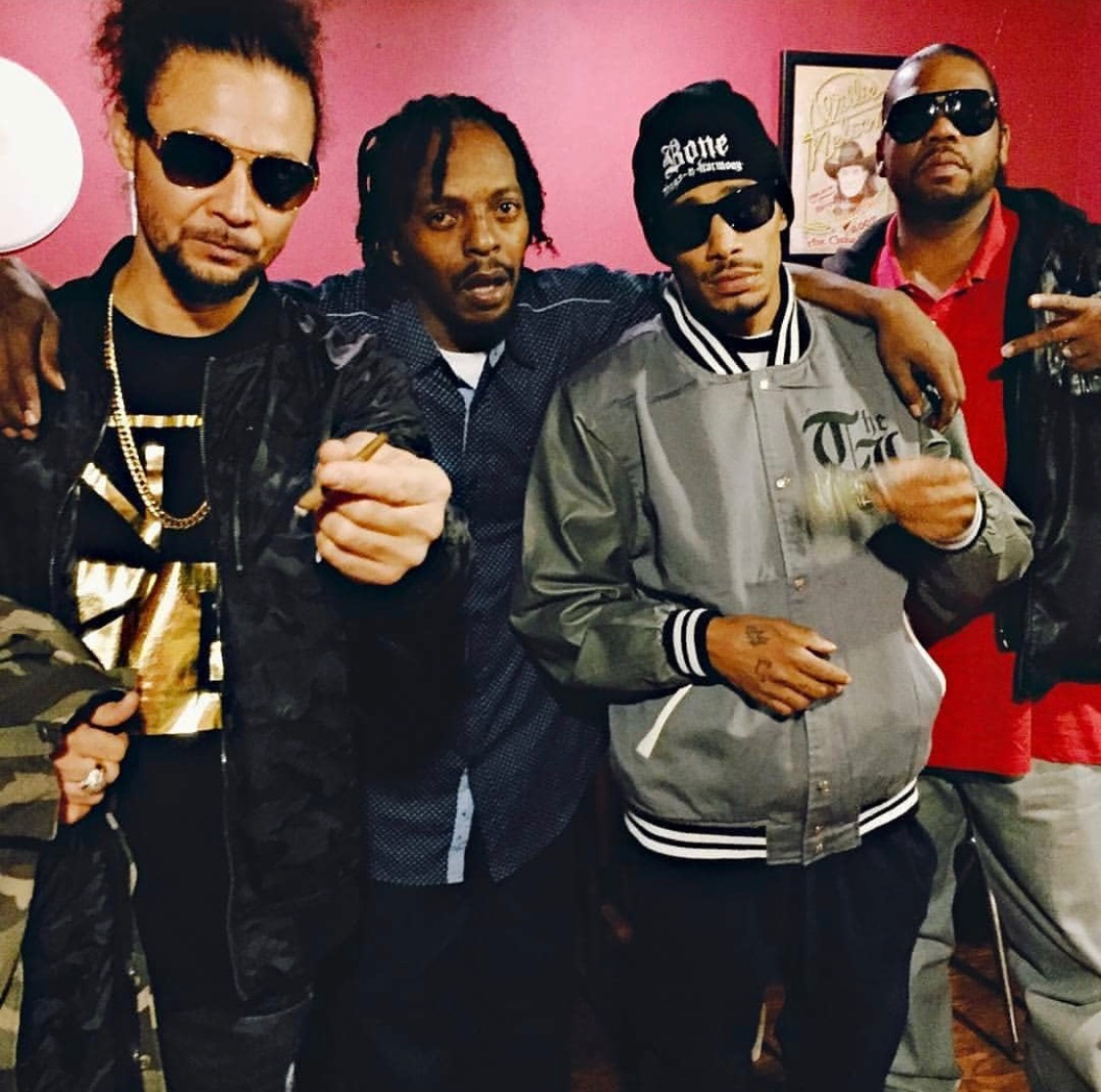 Lay with the Official BTNH Beanie
👇👇👇👇👇👇👇
layziegear.com/products/bone-…

#layziebone #bizzybone #wishbone #bonethugs #bonethugsnharmony