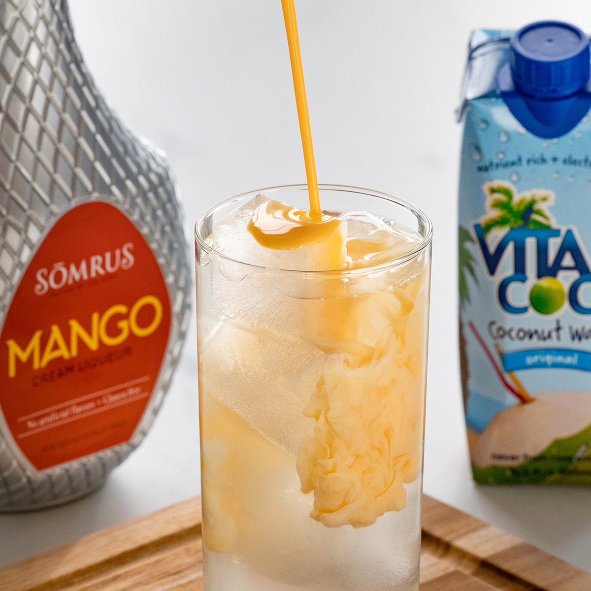 EnjoySomrus's tweet photo. 148.
Oh, sorry. We thought you asked how many days until summer… 🥭🍍🥥🍹
#ImpossibleToHate #EnjoySomrus #Somrus #TasteMoreOutOfLife #DrinkBeyond https://t.co/N5UTIb3yr4