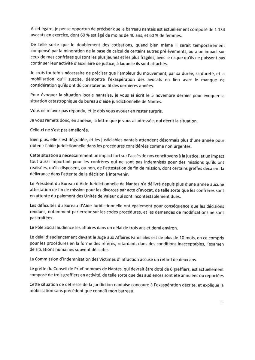 barreaunantes's tweet photo. Les avocats nantais, auxiliaires de justice attachés à leurs juridictions, restent mobilisés. Ils l'ont écrit individuellement. Et ils adressent une lettre ouverte à Madame le Garde des Sceaux @nbelloubet pour le rappeler. Qu'on se le dise ! #justicendanger https://t.co/6a2JxYhr6J