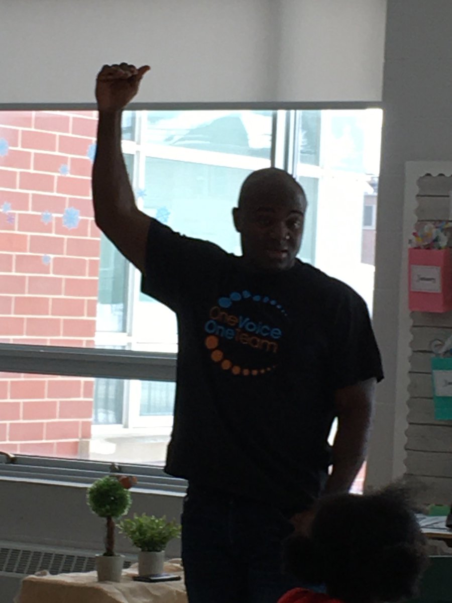 Orlando Bowen inspiring success, confidence, and hope for students and staff at Walnut Grove <a href="/WalnutGrovePS/">Walnut Grove P.S.</a> <a href="/ftullochharvey/">Francine Tulloch-Harvey</a>