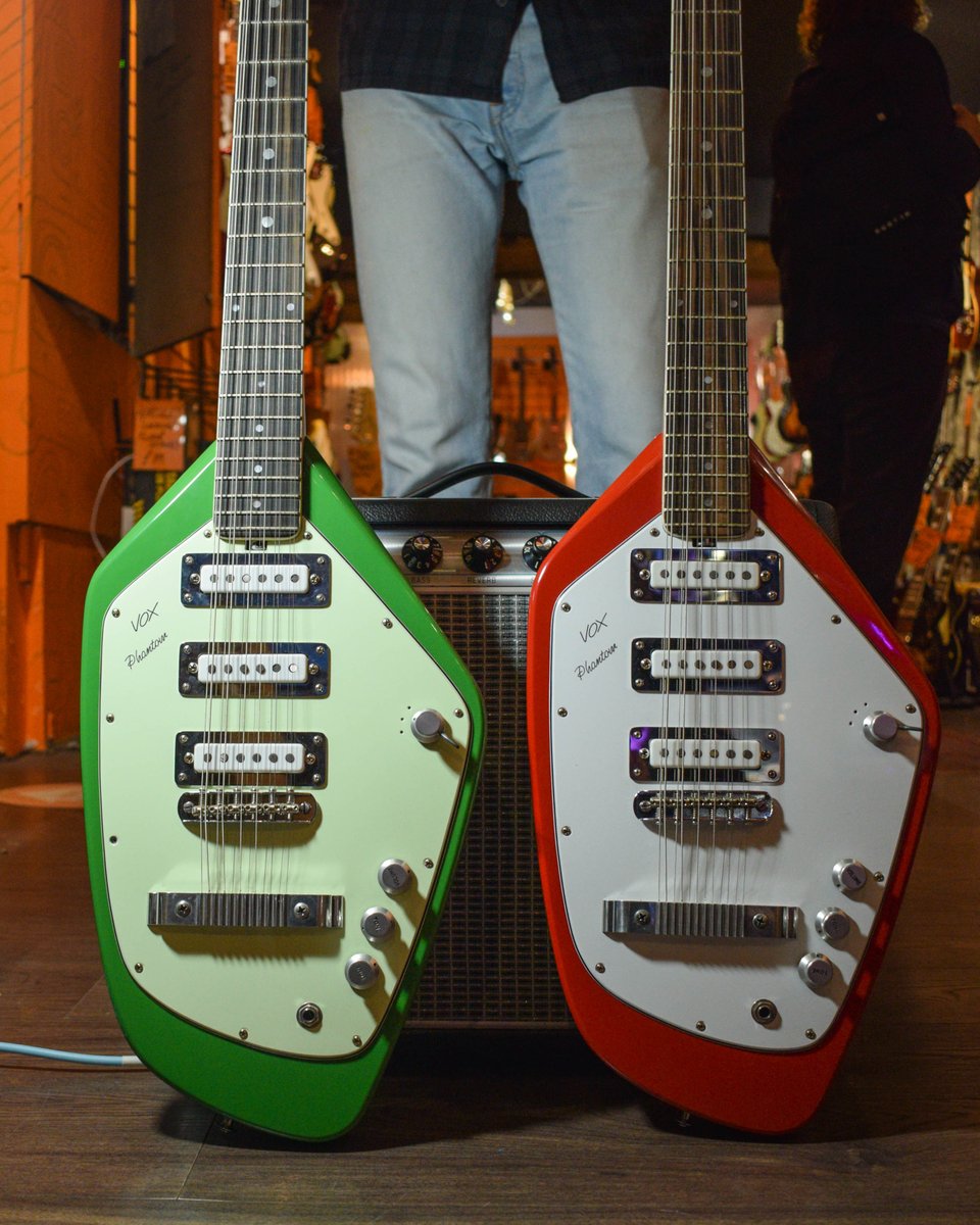 Green or Red?? 
Check out our 12string Vox Phantoms from the '60s. 
.
.
#wunjoguitars #wunjo #wunjoelectrics #wunjoacoustics #vintageguitar #denmarkstreet #denmarkstreetlondon  #londonguitars #londonvintageguitars