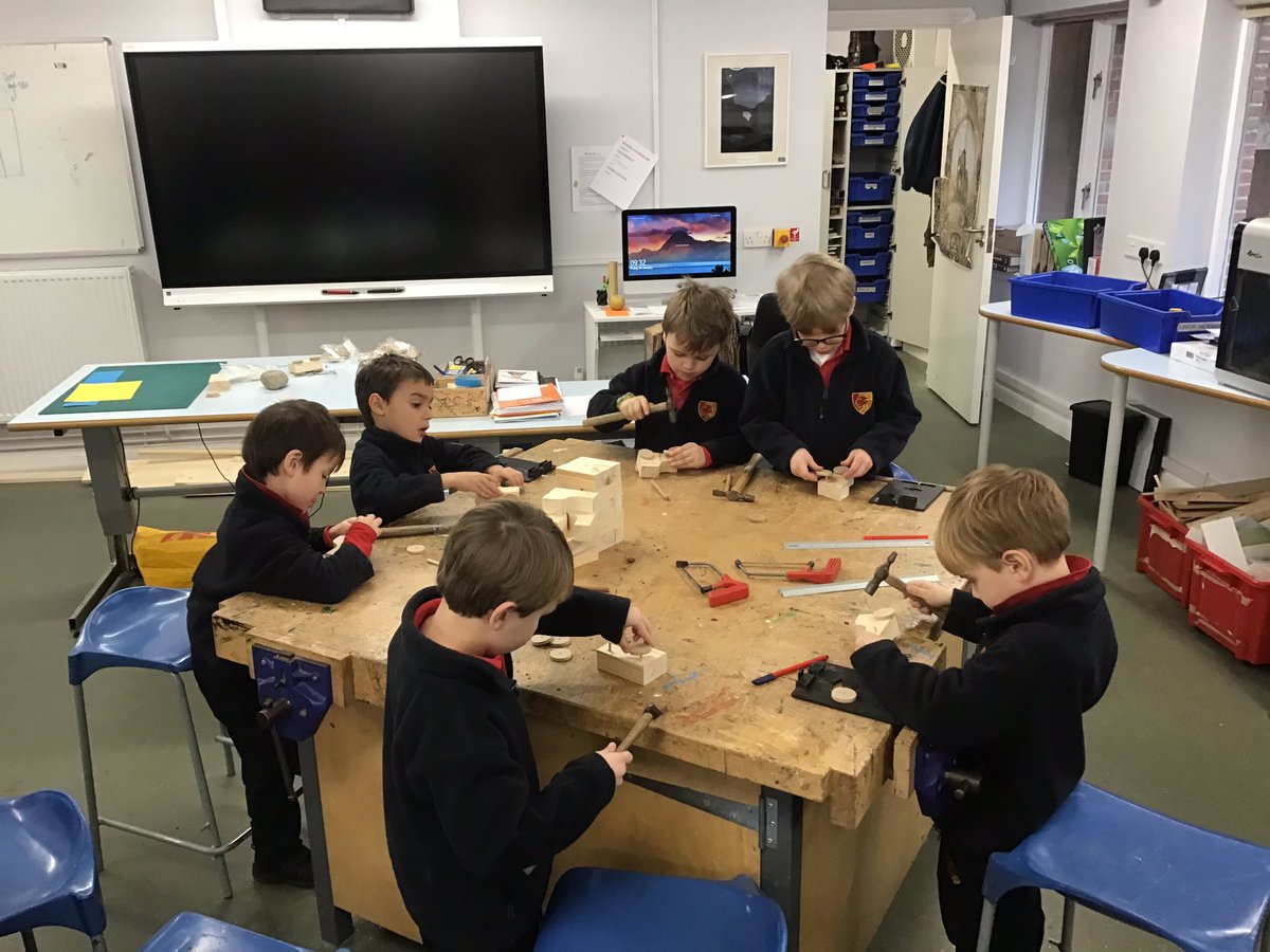 MoulsfordPP's tweet photo. Panthers had so much fun in their DT workshop this morning and showed some impressive skills. A huge thank you to Miss Roberts and Mike! #mpsfun https://t.co/UwJARpd9ZR