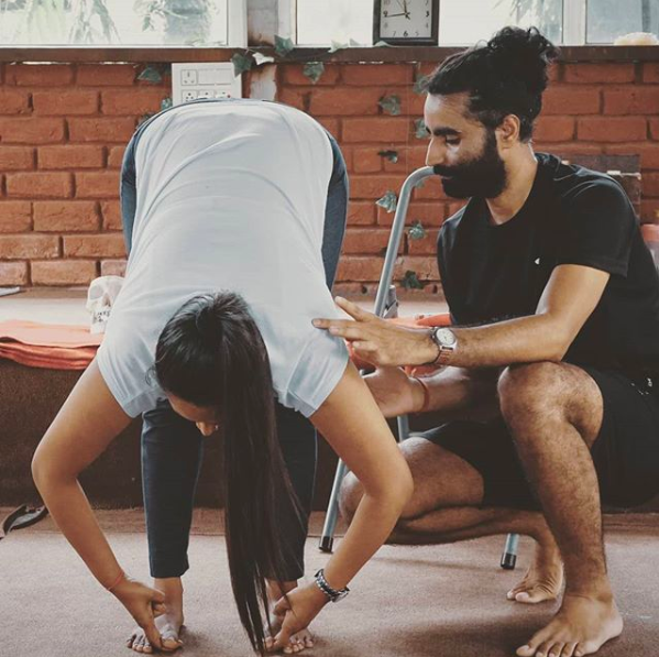 yogatherapyF's tweet photo. ➡️Yoga Courses Available viaℹ️ 

🌐https://t.co/CyyZW49pHL 

📲 Call or Whatsapp: +91 8126230256

 ✉️ Email: yogatherapyfoundation@gmail.com

#yoga #fitness #meditation #yogalife #yogainspiration #love #yogaeverydamnday #200houryogateachertraining #rishikesh https://t.co/0j5vD4E7Od