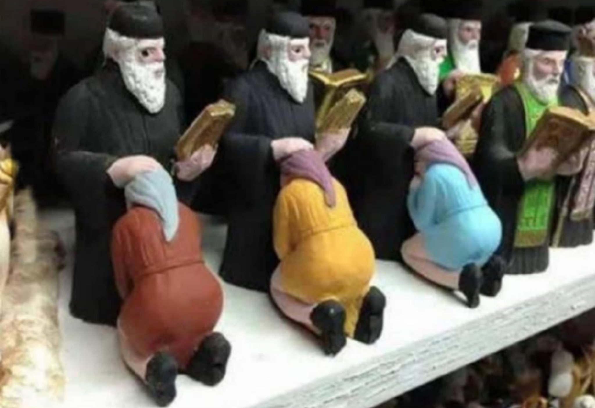 EPDB4SOW4AAUGbr.jpg:large