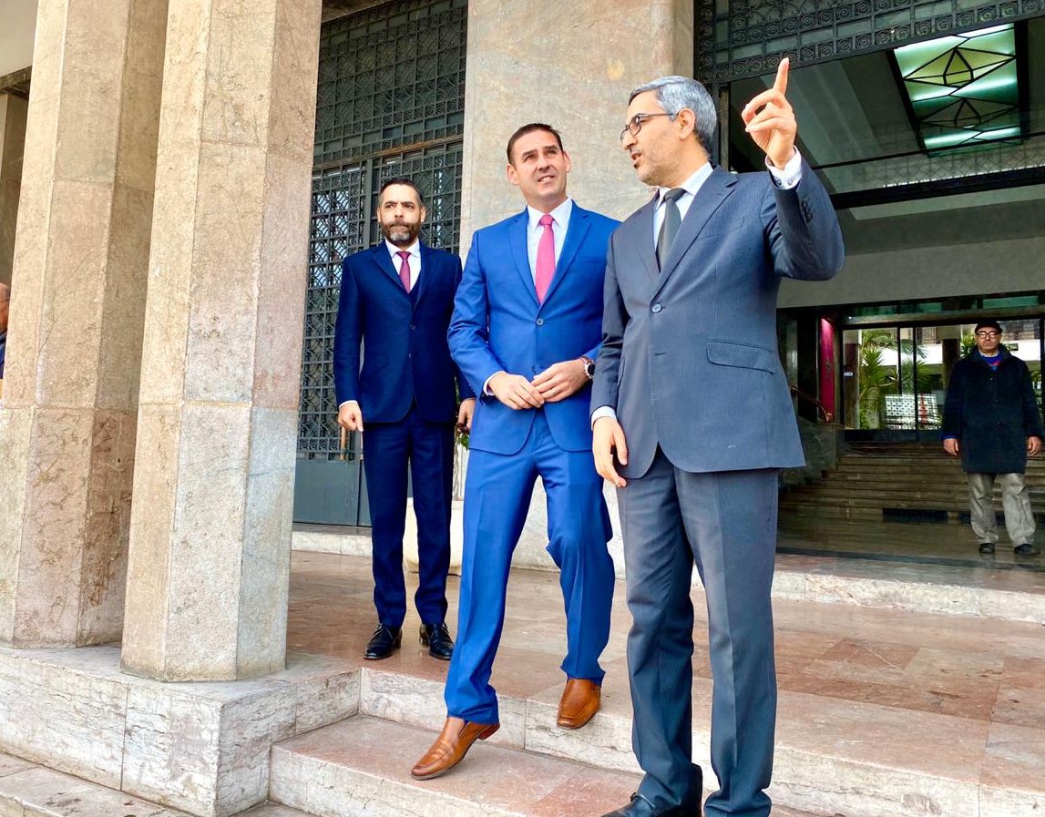 emuyshondt's tweet photo. Hoy nos recibió el Alcalde de Casablanca, la ciudad más importante de Marruecos en términos económicos y poblacionales, con quien iniciamos un acercamiento e intercambio entre nuestras ciudades.
#SSesTuyo https://t.co/tN0Qu81zXU