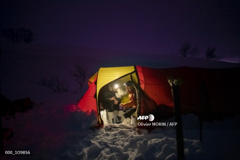 AFPphoto's tweet photo. French adventurers train for Arctic exploit  #AFP 
https://t.co/PnoUz7IVbL
📸 @afpolm https://t.co/mMcDMQrzns