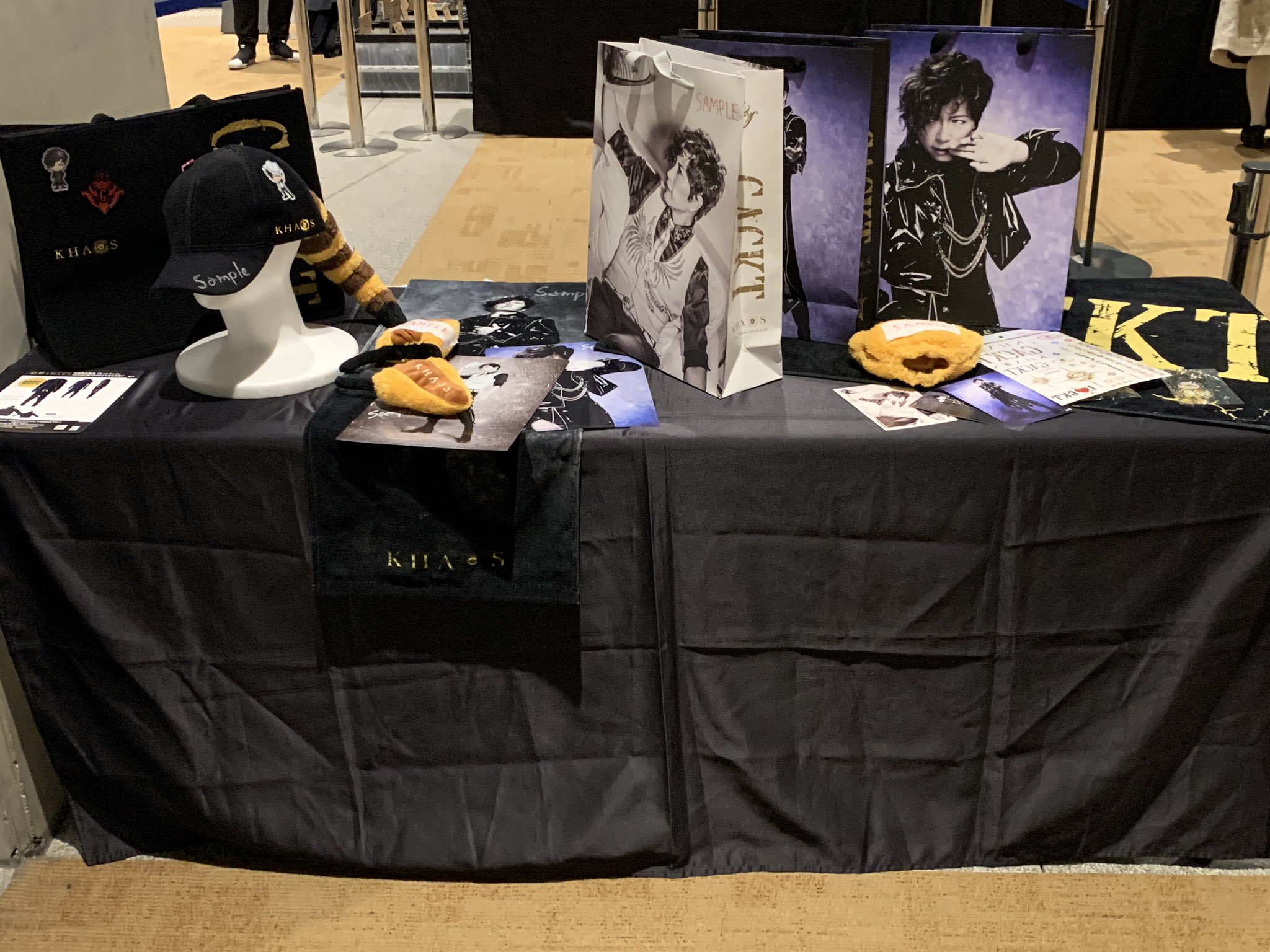 【Lsize】GACKT KHAOS ツアー ジャージ 上下 ▫新品未使用▫GACKT KHAOS ツアージャージ - メルカリ