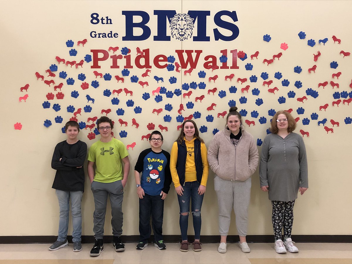 BunsoldMS's tweet photo. Congratulations to these awesome 8th graders! #PrideWall #PTBM https://t.co/TuAnX5MNMM