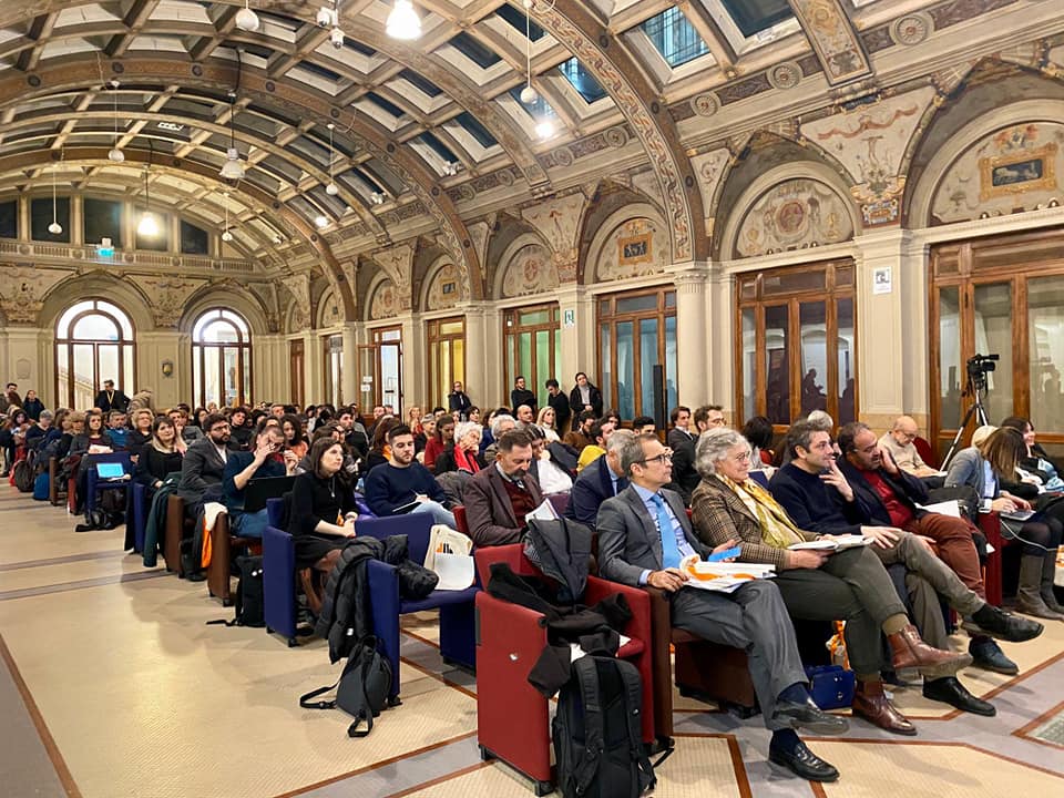 Dal sito dell'#ANCI la tavola rotonda 'Come stanno le #ICC' lo scorso 15 gennaio con <a href="/GPManzella/">Gian Paolo Manzella</a>, Direzione Creatività Contemporanea e Rigenerazione Urbana @_MiBACT,  Distretto Produttivo Puglia Creativa, <a href="/ComuneMI/">Comune di Milano</a>, <a href="/RegioneER/">Regione Emilia-Romagna</a> @Twiperbole e <a href="/comuni_anci/">comuni_anci</a>   
bit.ly/2tMP6qm