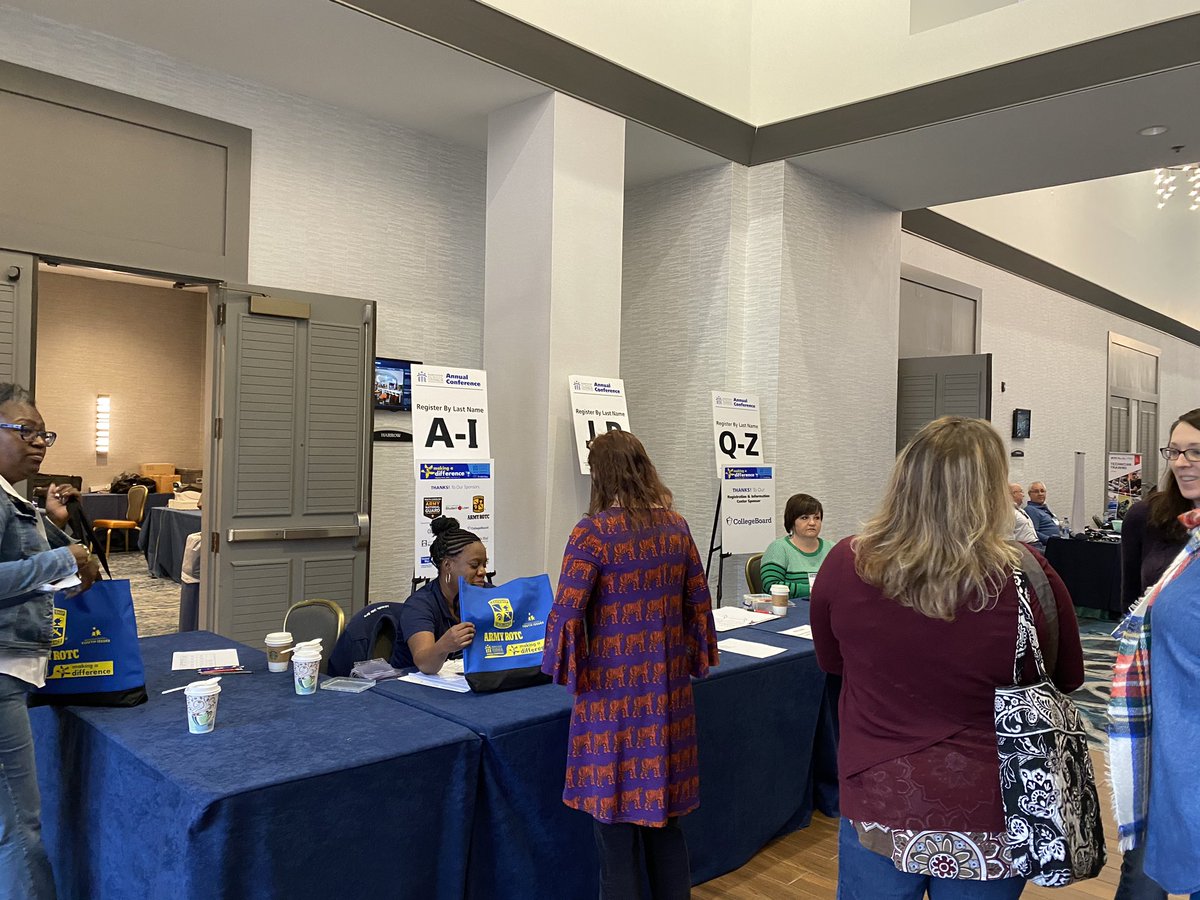 PSSCA_Counselor's tweet image. #PSSCA2020! It’s almost time for the opening session.