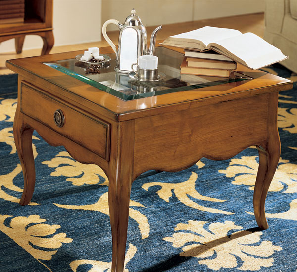 ziliomobili's tweet photo. #CollezioneCHERRY: eleganza e cura dei particolari.
#CHERRYcollection: elegance and attention to detail.
@ziliomobili #madeinitaly #sideboard #credenza #showcase #cristalliera #classicstyle #stileclassico #handcrafted #artigianale #coffetable #tavolino #desk #scrittoio https://t.co/2RHKXUmERU