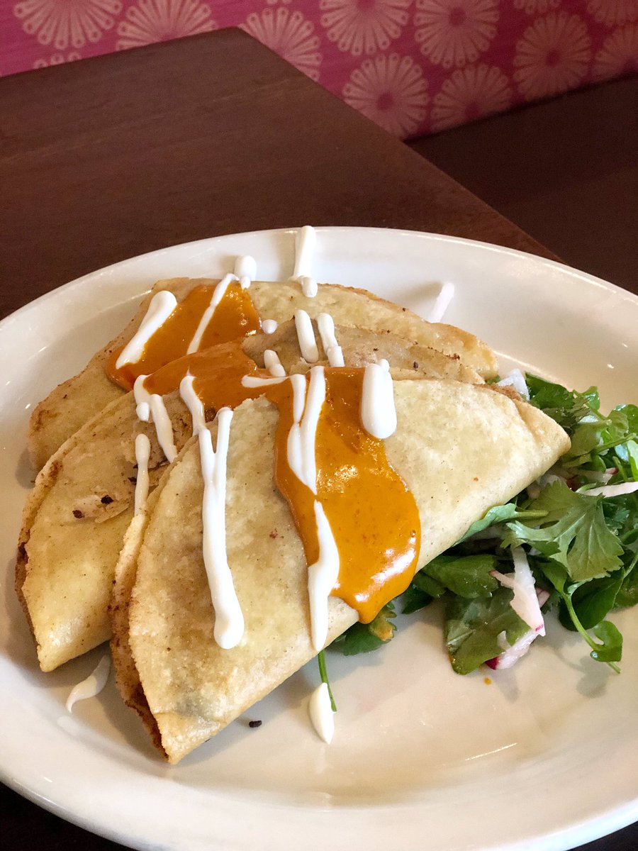 Tacos Envenenados #LunchSpecial #tacos #mez_durham #eater #durhamnc #raleighnc #rduairport #bullcity #foodie #nc 
mezdurham.com