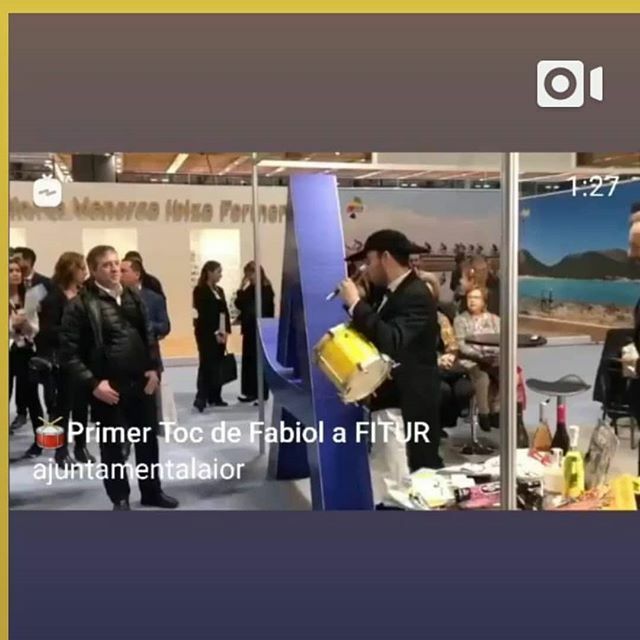 Primer toc de flabiol a #fitur2020 ift.tt/2sTmknr