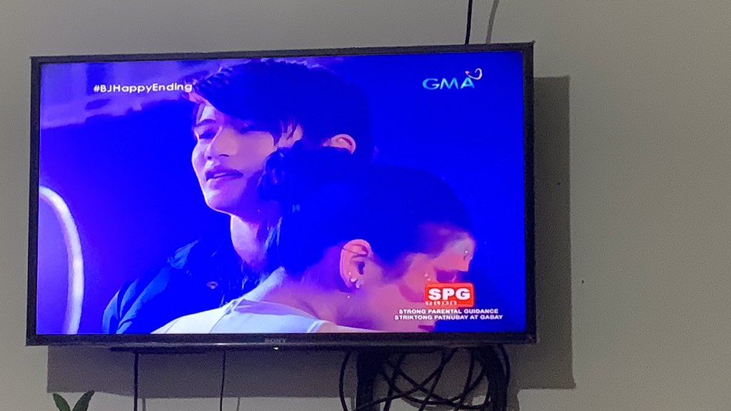 MsFiceh's tweet photo. Happy Ending for BrieVin! #GabGil #BrieVin #BrieVinHanggangDulo #BeautifulJustice #BJHappyEnding #GabGilOfficialLoveteam More tv shows and project pa. Ship natin ang GabGil guys perfect loveteam eh https://t.co/DSlgLR6HyG