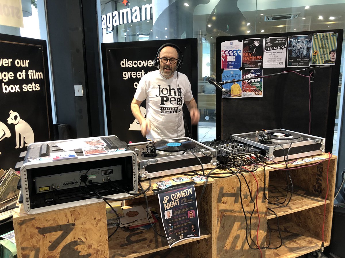 VinylLoungeJPC's tweet photo. @VinylLoungeJPC @JohnPeelCentre helping say goodbye to @hmvBuryStEds We’re gonna miss you! https://t.co/jbPn6SO4bl