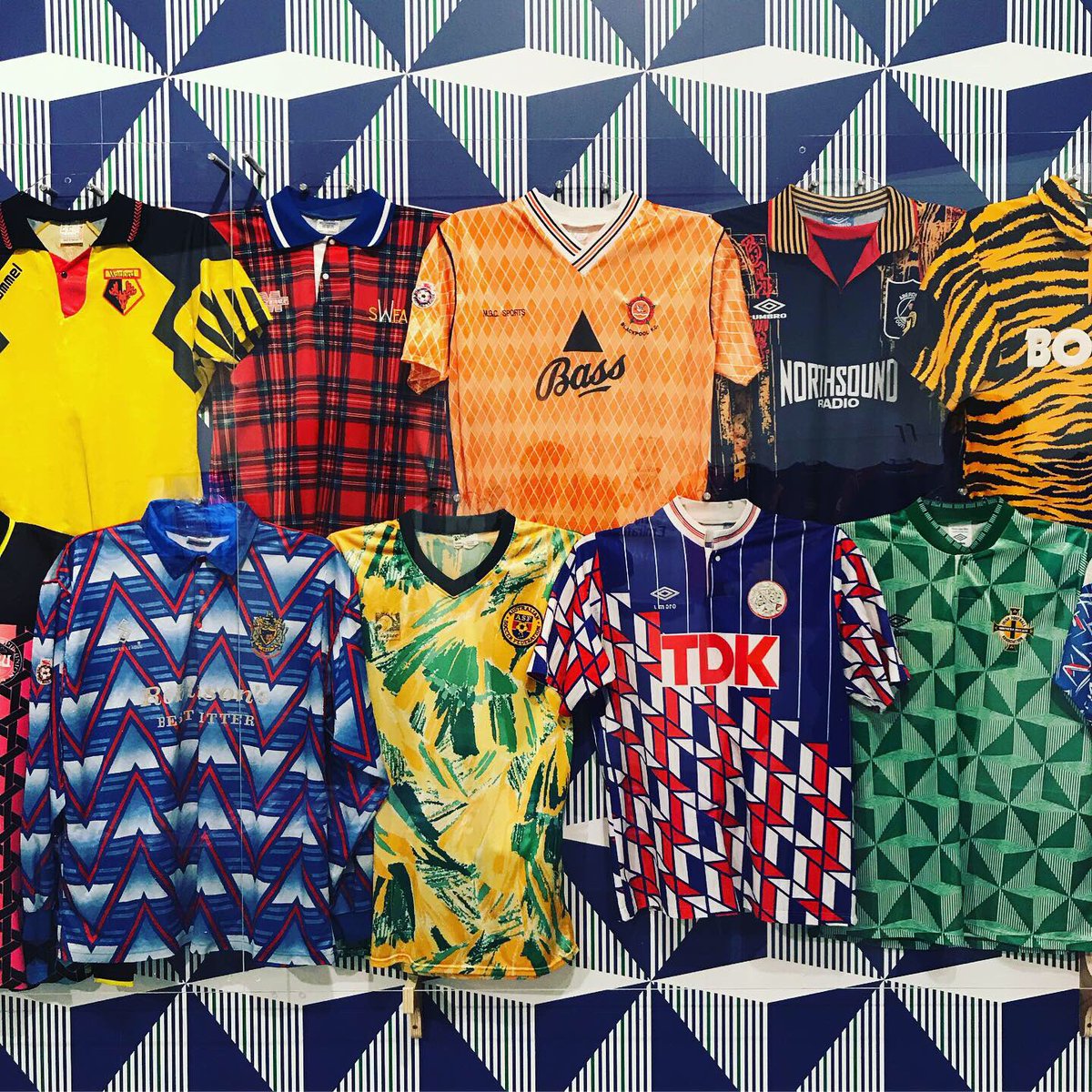 ClubcrestSports's tweet photo. Cracking panel at @FootballMuseum last night discussing all things 90s strips, from absolute stinkers to the role kits place in culture. @trevor8sinclair @ThirtyPoundGent @MarlonSETTPACE @wearelibero Amazing exhibition too, worth a pop in next time you’re in Manchester 👌🏻 https://t.co/Gl32PQomei