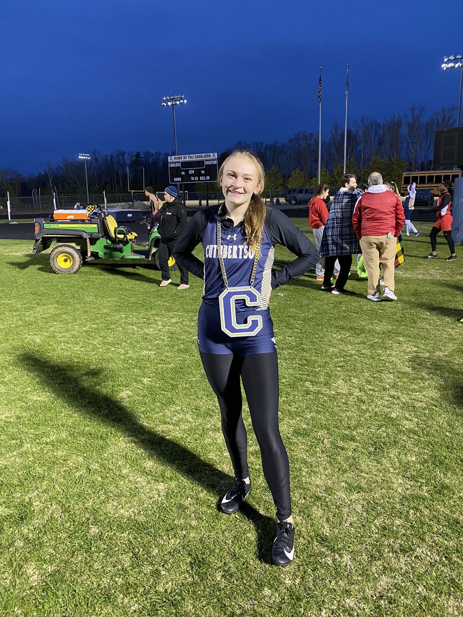 cuttytrack's tweet photo. @kenz_townsend is killing it this season!!! Sets a new PR in the 500 followed up by a school record in the 300 of 40.81. Way to go kid. https://t.co/3e6n87lhPZ