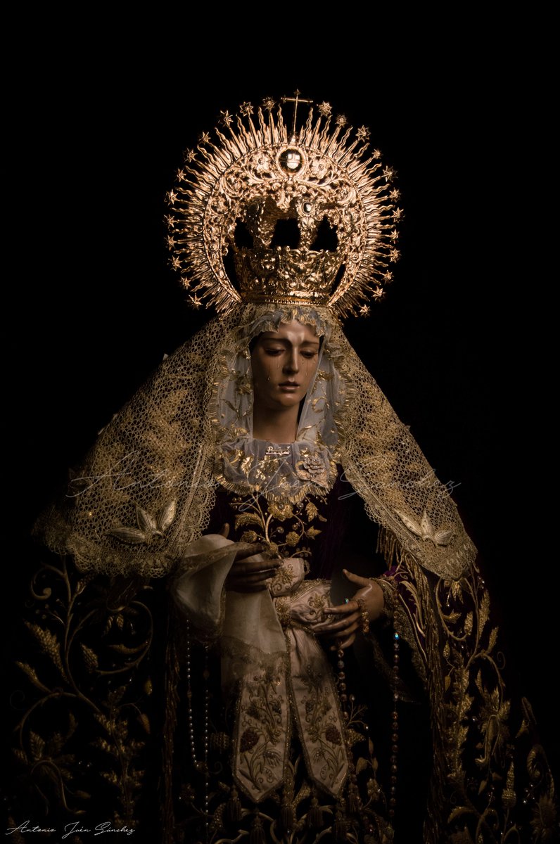 Antonio Jaén Sánchez on Twitter: "Hoy es el día de la Virgen de la Paz. En  Arcos de la Frontera tenemos una extraordinaria imagen que se podría  adscribir a la realización de