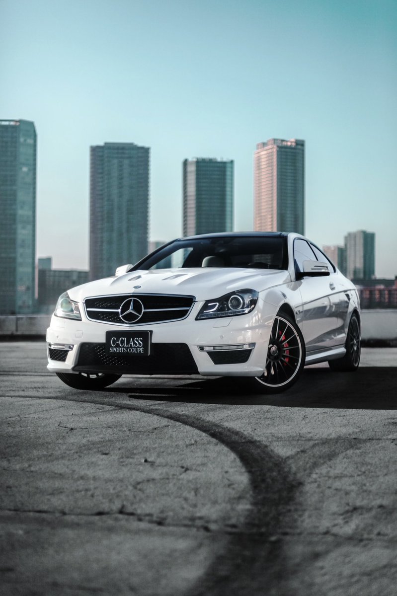 KnobPhotography's tweet photo. C63 AMG White Series Coupe. https://t.co/0YEW5NrGxH
