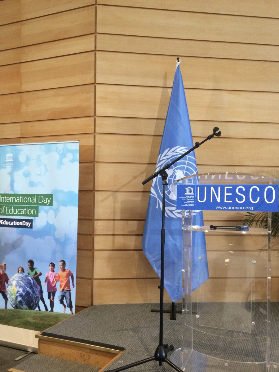 #JournéeDelÉducation | 🔴 Suivez en direct l'événement organisé par l'<a href="/UNESCO_fr/">UNESCO en français</a> pour célébrer la journée internationale de l'#éducation "Apprendre pour les populations, la planète, la prospérité et la paix."

➡️ bit.ly/37r3ovw

#Agenda2030_FR #ODD4 <a href="/UNESCO/">UNESCO 🏛️ #Education #Sciences #Culture 🇺🇳</a> <a href="/criparis/">criparis</a>
