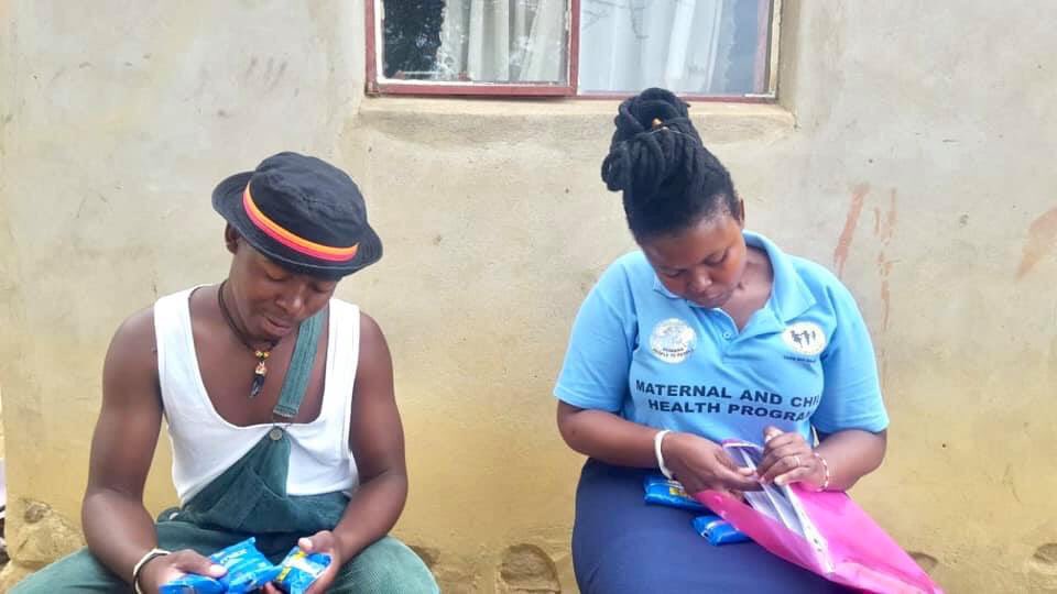 HumanaSA's tweet photo. In 2020 Humana People to People will continue working with communities at large to reduce the number of new incidence of HIV #2020TheFightAgainstHIVContinues #FightingForAnHIVFreeGeneration #2020MovingForward  cc @HealthZA https://t.co/xfDXu6gn5R