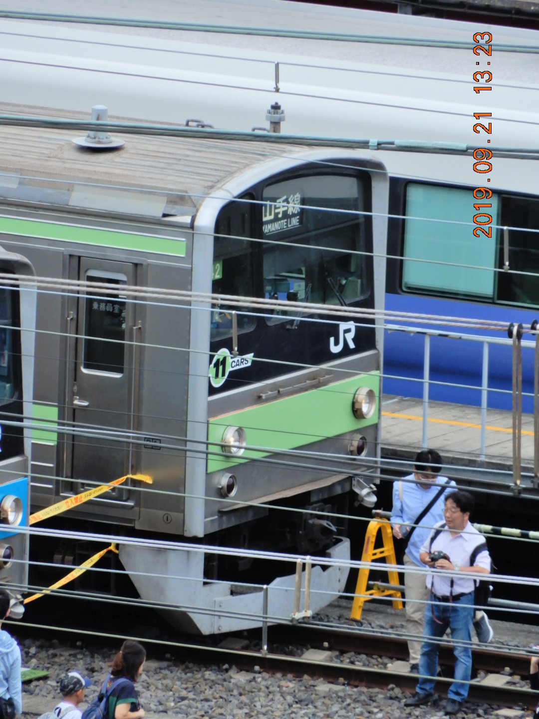 تويتر 七つ牡丹 على تويتر プレゼント企画 お好きな鉄道の面縦を2両書いたスマホ壁紙を 3名様にプレゼントいたします 応募条件 フォロー リツイート リプライ 希望する鉄道は書かなくて結構です 締切 2 10 今度は本当です 前回 全員に描くなんて言って