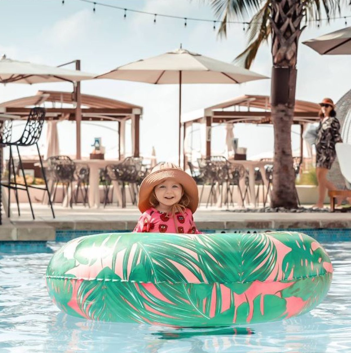 WestinGCayman's tweet photo. Time for some well-deserved chillin’ in paradise!
#PlayWell #FamilyGetaways #WestinGCayman #CaymanIslands #FreshwaterPool #CaymanResort #GrandCayman #CaribbeanVacation #Caribbean 📸 @aya.and.jen https://t.co/9XauMcxegJ