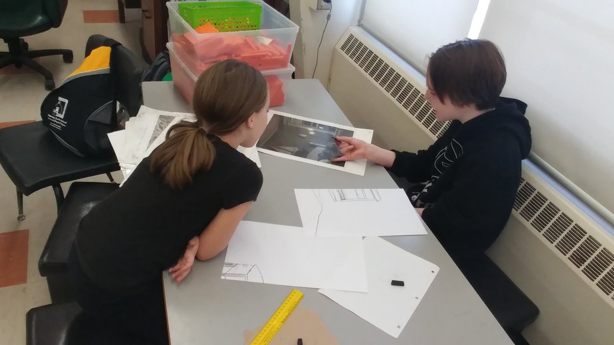 MrsTRichard's tweet photo. So engaged with our artwork this morning. Recreating pictures that inspired our stories using charcoals. #messywork #happystudents #happyteacher https://t.co/dSYJPAvnrh
