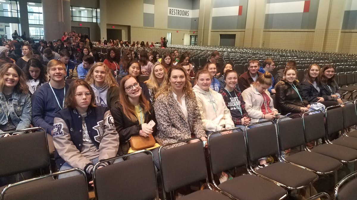 linlou5's tweet photo. Wide awake for closing session of #BetaCon20 https://t.co/NmC6lwJYoM
