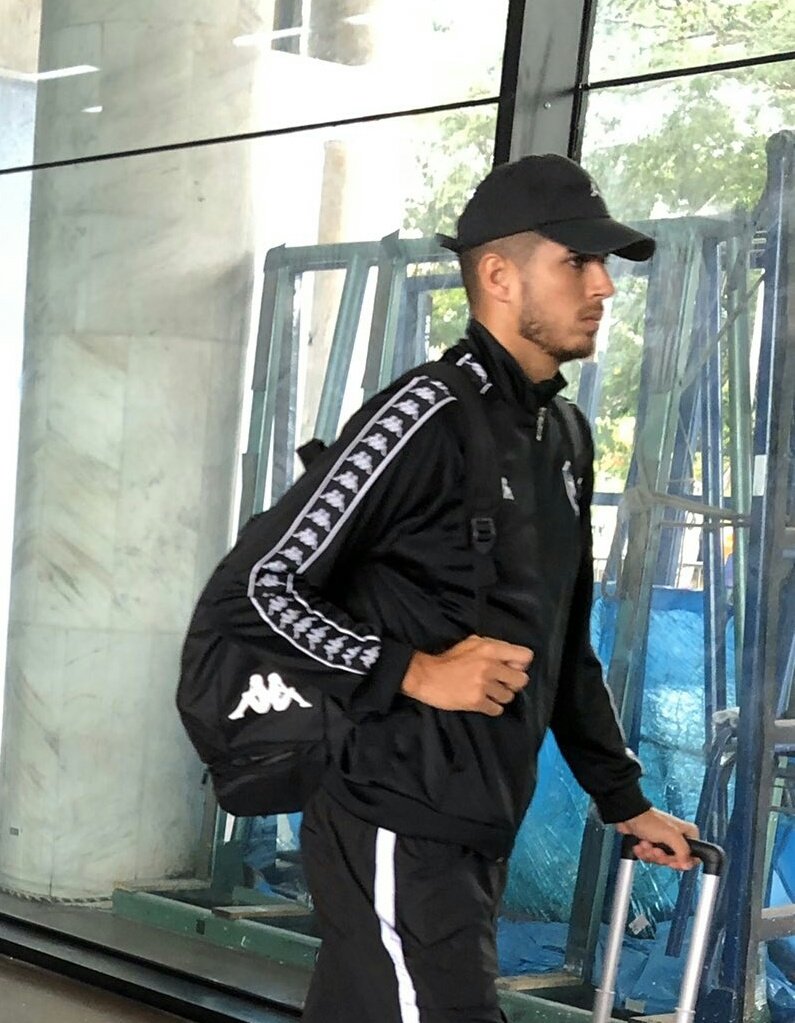 casaco do botafogo corta vento