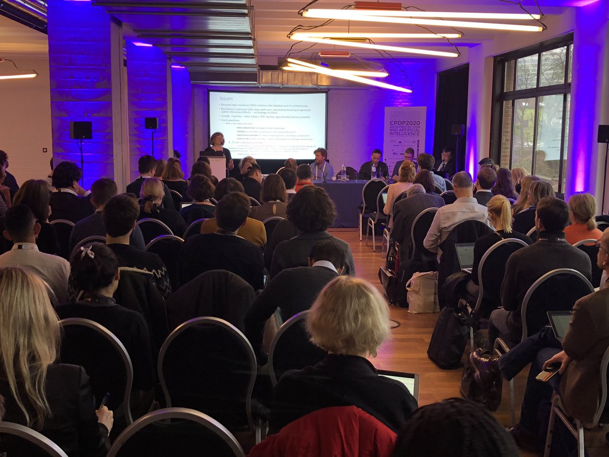 SPECTRE_Project's tweet image. Full house as Lilian Edwards of Newcastle University discusses some answers to the big questions @SPECTRE_Project panel @CPDPconferences