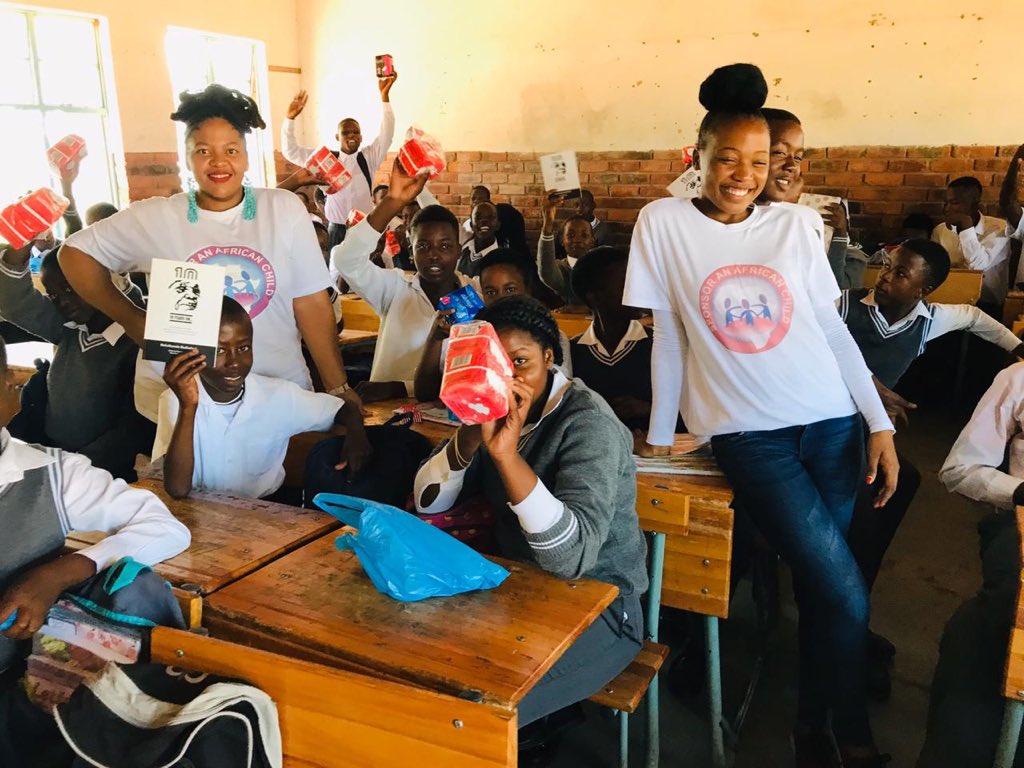 SAAC_ORG's tweet photo. Sponsor An African Child also supplied 65 grade 8 learners of Milente/Botsikana high school with the sanitary towels and toiletries that y’all donated. Thanks again 🙏🏿 
#SAAC #SponsorAnAfricanChild https://t.co/qQMT3tq41e