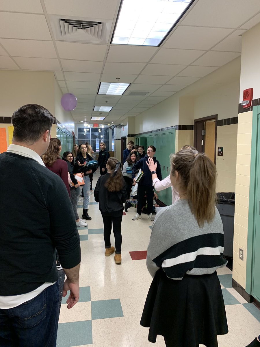 McCallMathClass's tweet image. Friday morning....playing “keep it off the floor” with the random balloon found in the hallway....great start to the morning before homeroom!