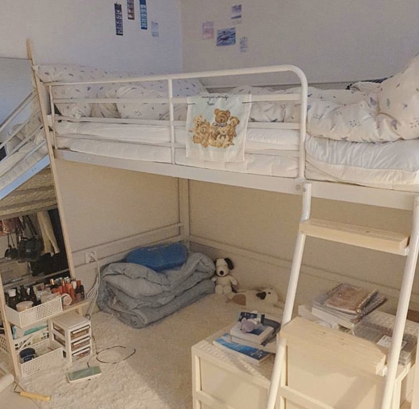 stitch_pololo's tweet photo. ใครหาไอเดียแต่งห้องนอนแนะนำตามไอจี self_interior มีคนแชร์ห้องนอนไว้เต็ม https://t.co/Zbr3BZ6ZdP