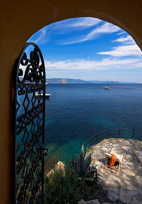 arcaidimages's tweet image. Blast the #JanuaryBlues away with these evocative images of the #Mediterranean bit.ly/2urD8SY