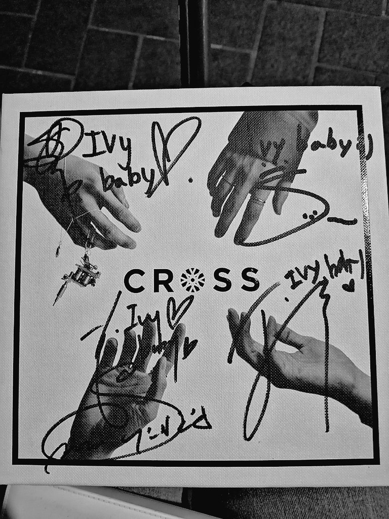 _kimchivy's tweet photo. "IVY BABY" π€ππ
Grabe yung kilig ko habang sinasabe ni YOON and MINO yung "ivy baby" hahahahπ€π
@happeehour @PULPLiveWorld
#WinnerCrossTourinManila #WinnerCROSSingToManila #WinnerFansigningInManila #winner3rdminialbumfansign https://t.co/uSLO5ELSU0