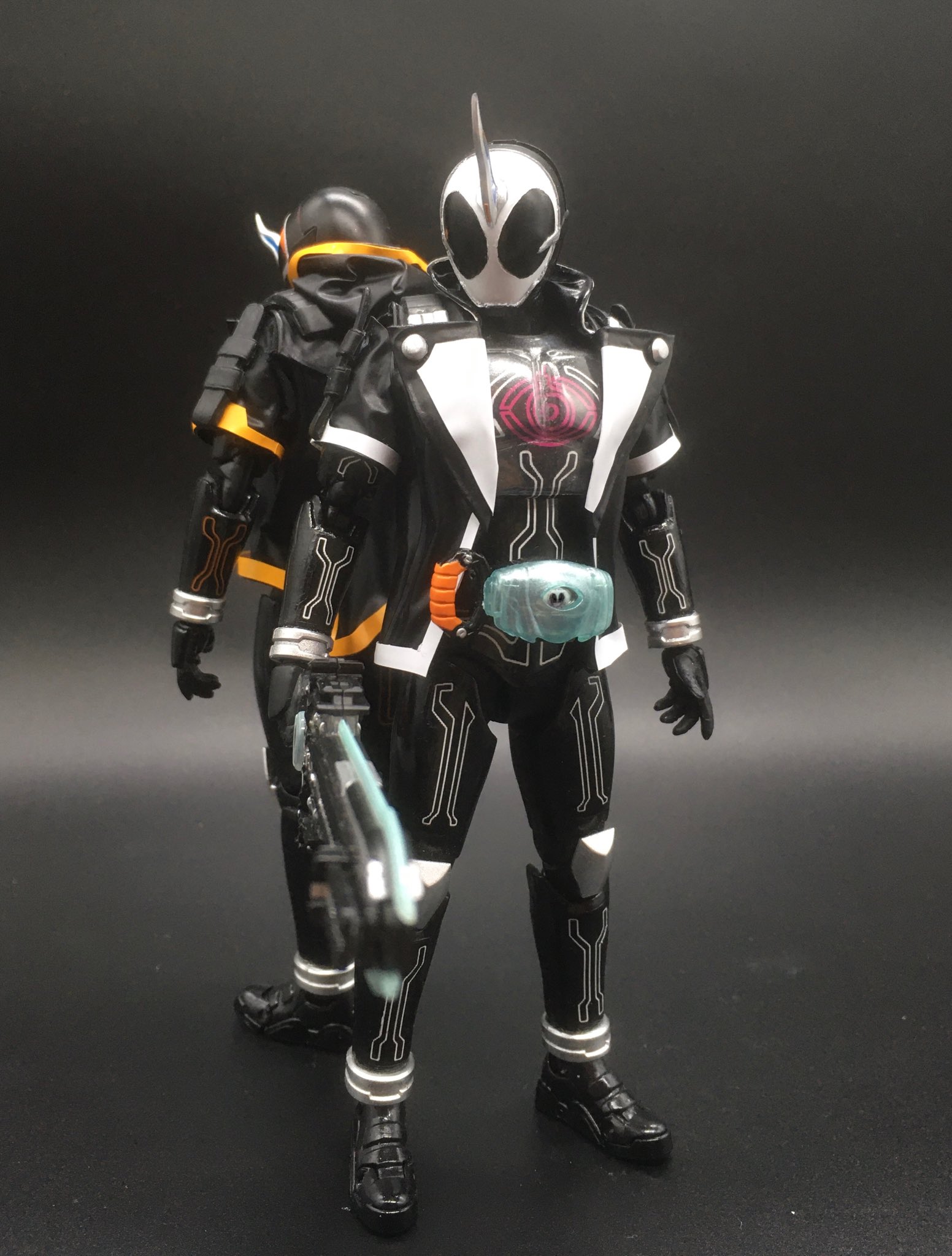 Yosshi お父さんの思いを未来に繋げる 差し替えでファイナルステージに登場した仮面ライダーゴースト 天空寺アユム を再現できるようにしました ニチアサフィギュア改造部 T Co Lp8f5yyfgm Twitter