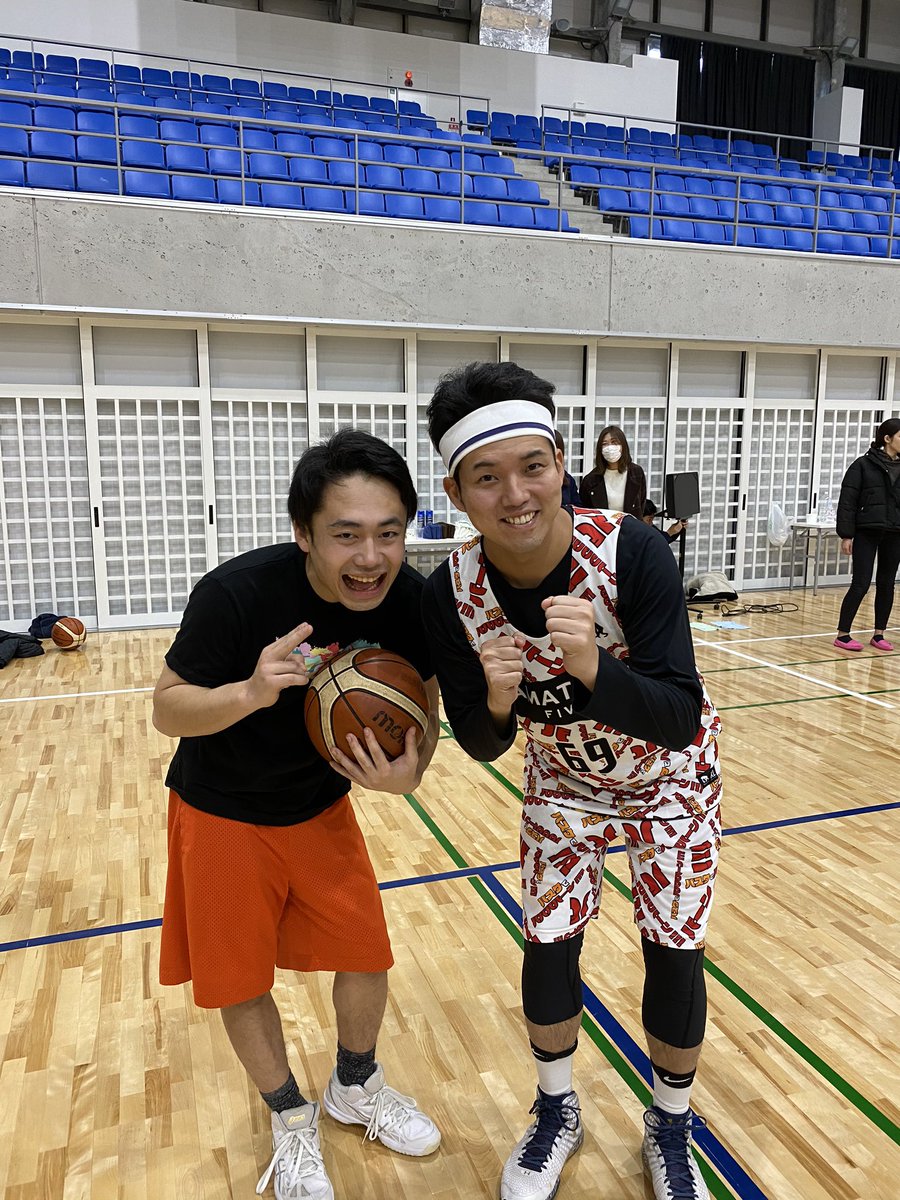 ブラゴーリ 大ちゃん No Twitter 麒麟田村のバスケでババババーン バスケでいつもお世話になっている 田村さんのチャンネルがuuumバスケ部とコラボしました はじめしゃちょー 水溜りボンド フィッシャーズ T Co Ztvvivaymb Youtubeより ブラゴーリ 大ちゃん No Twitter 麒麟田村のバスケでババババーン バスケでいつもお世話になっている 田村さんのチャンネルがuuumバスケ部とコラボしました はじめしゃちょー 水溜りボンド フィッシャーズ T Co Ztvvivaymb Youtubeより